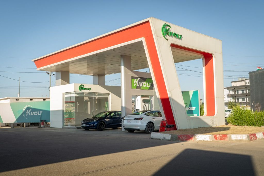 New energy vehicles from China charging before export