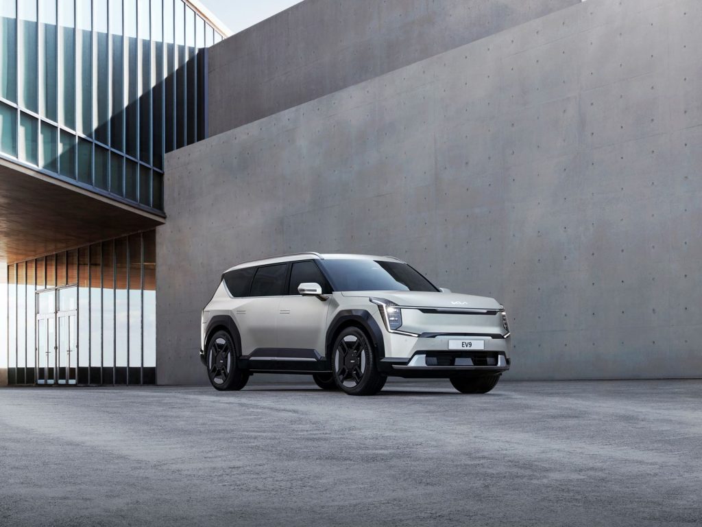 Brand new electric SUV from China for international dealers and importers