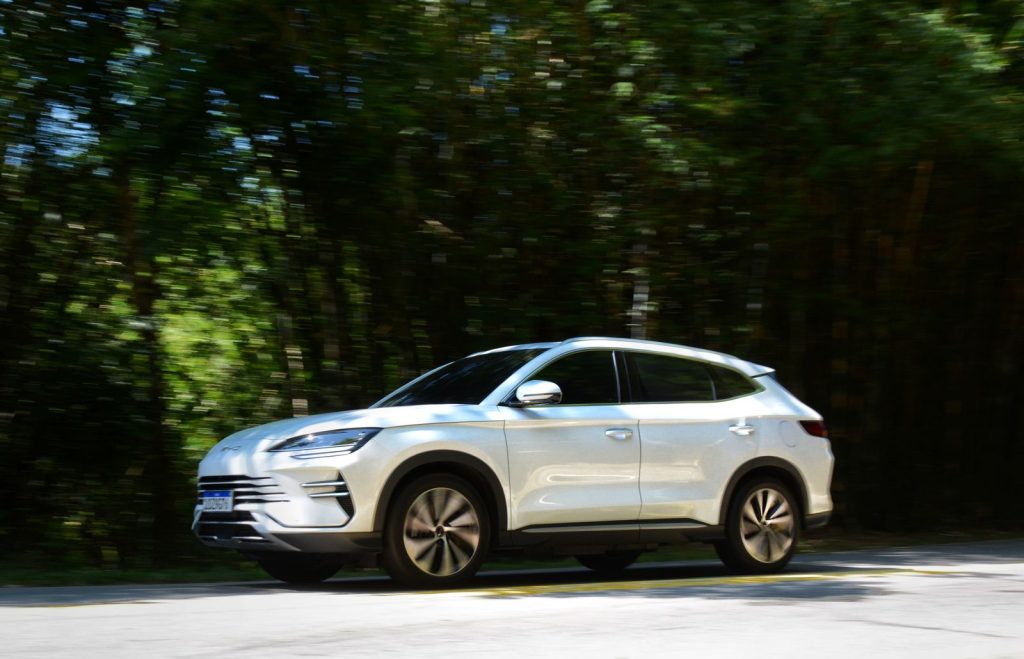 Late-model used hybrid and PHEV SUV from China for export